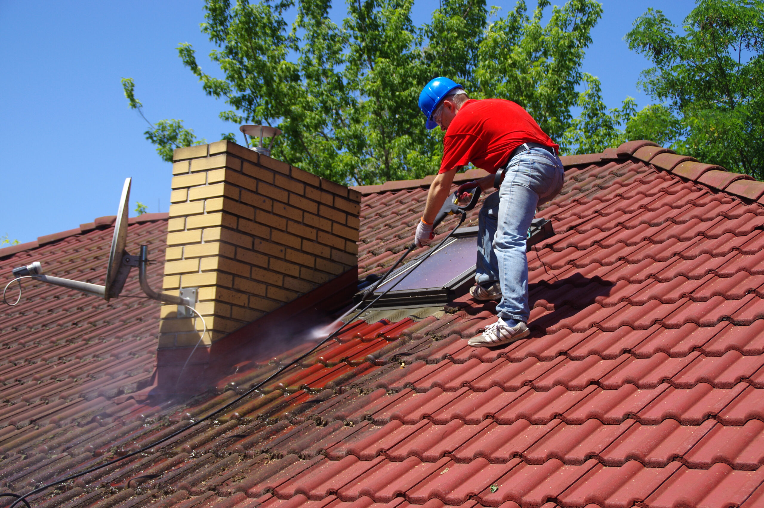 Roof Cleaning Cambridge